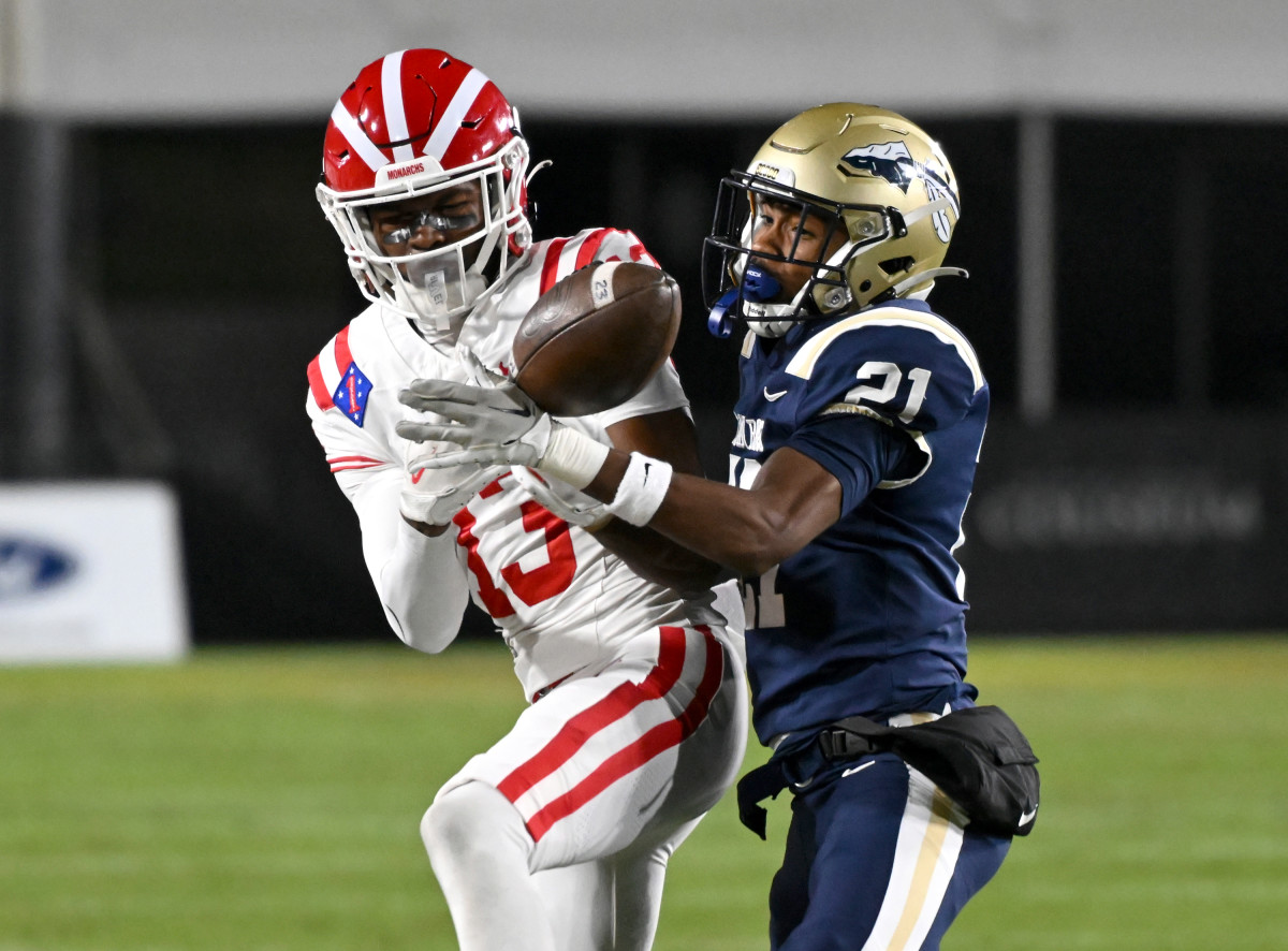 Mater Dei vs St John Bosco CIF Southern Section D1 Final November 24, 2023 Photo-Heston Quan99